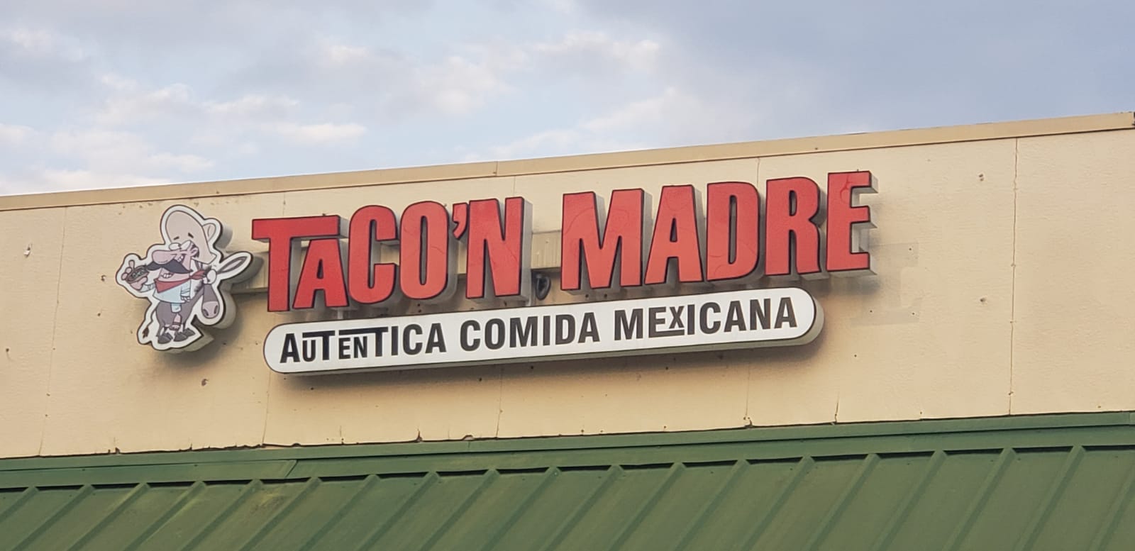 Meaning of madre in Mexico